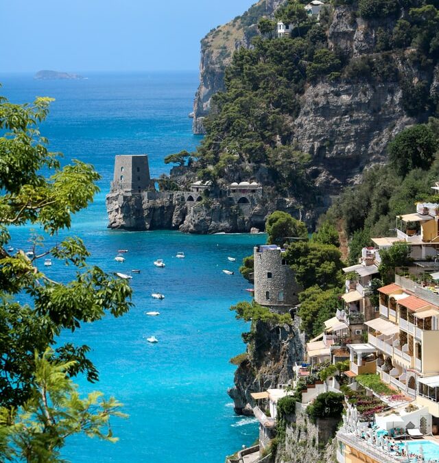 Sailing the Amalfi Coast